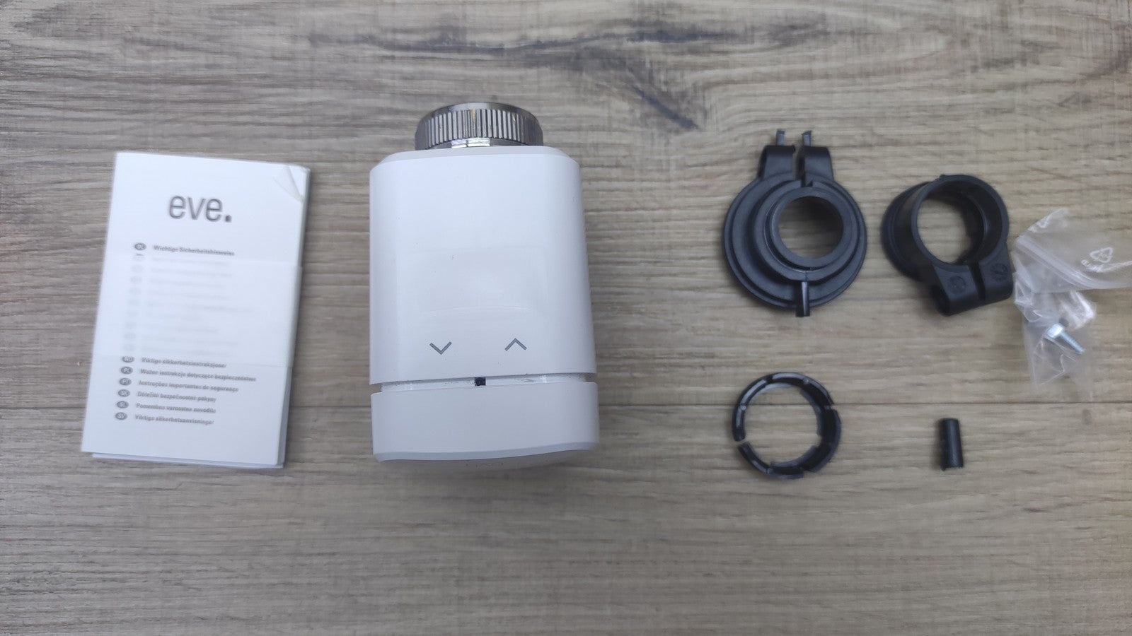 Eve Thermo Smartes Heizkörperthermostat mit LED-Display, I35511