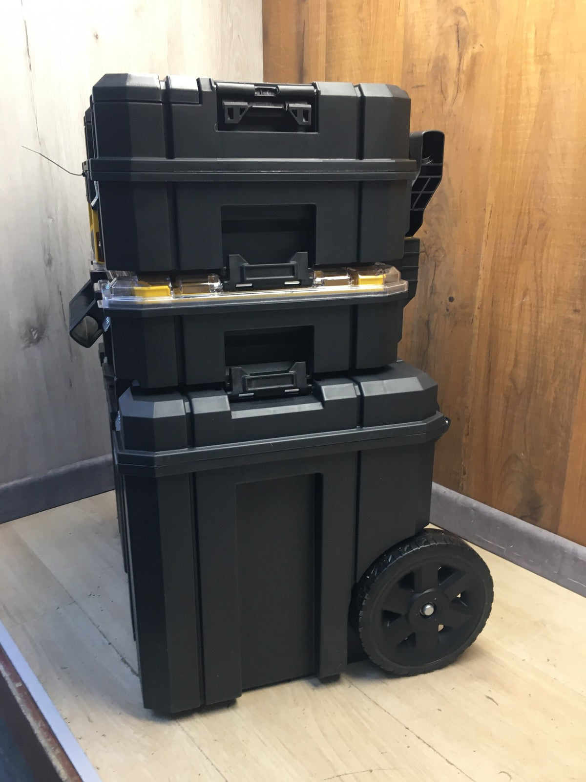 Stanley Fatmax Trolley FMST1-80103 Werkzeugkiste, Werkzeugkoffer, I40005