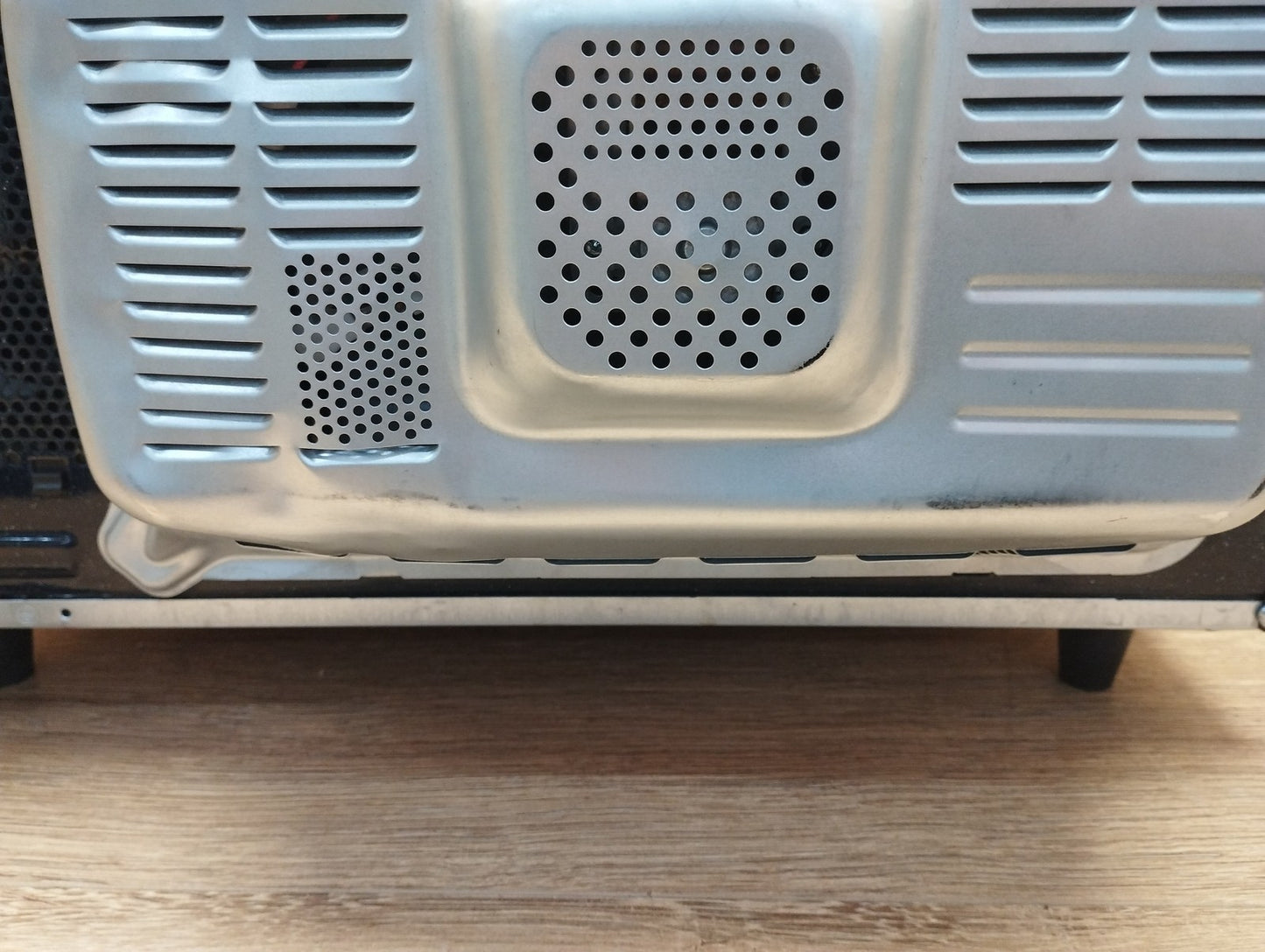 Samsung MC32DB7746KDE1 Mikrowelle mit Grill/Heißluft, 32L,schwarz, I39564