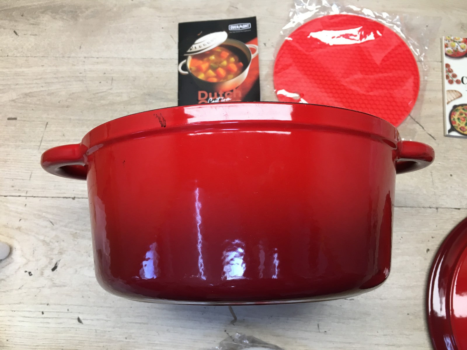 Overmont emaillierter Schmortopf Gusseisen 26cm, rot, I39308