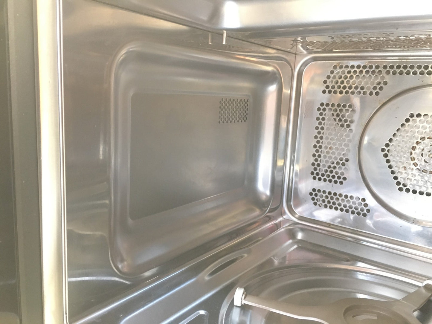 Toshiba MW3-AC26SFI(MG) Kombi Mikrowelle mit Grill und Heißluft 26L 900W I39130