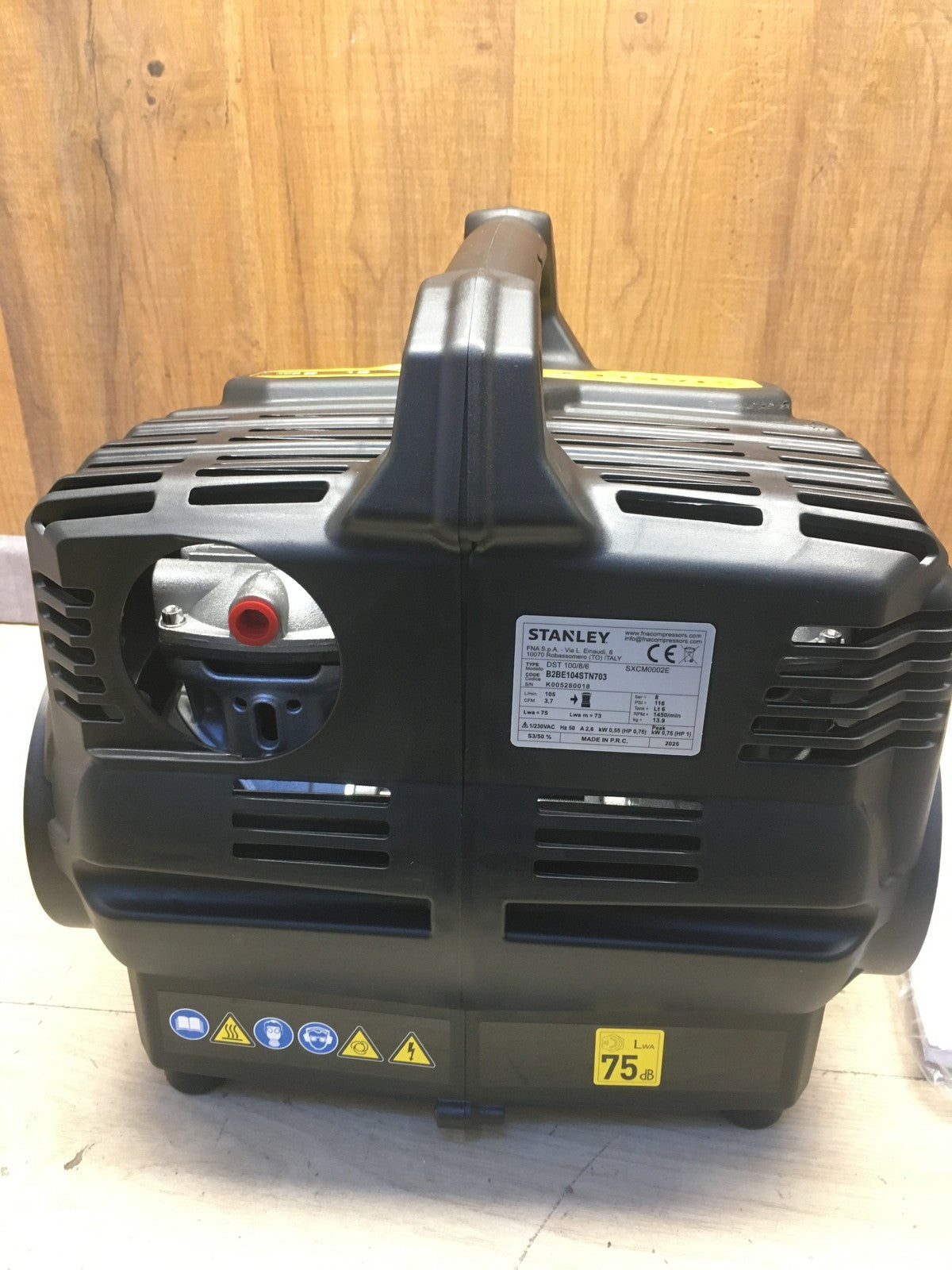 Stanley DST 100/8/6 Elektro-Kompressor, I40998