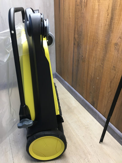 Kärcher Kehrmaschine S 4 Twin Arbeitsbreite 68cm 1.766-360.0, I38009