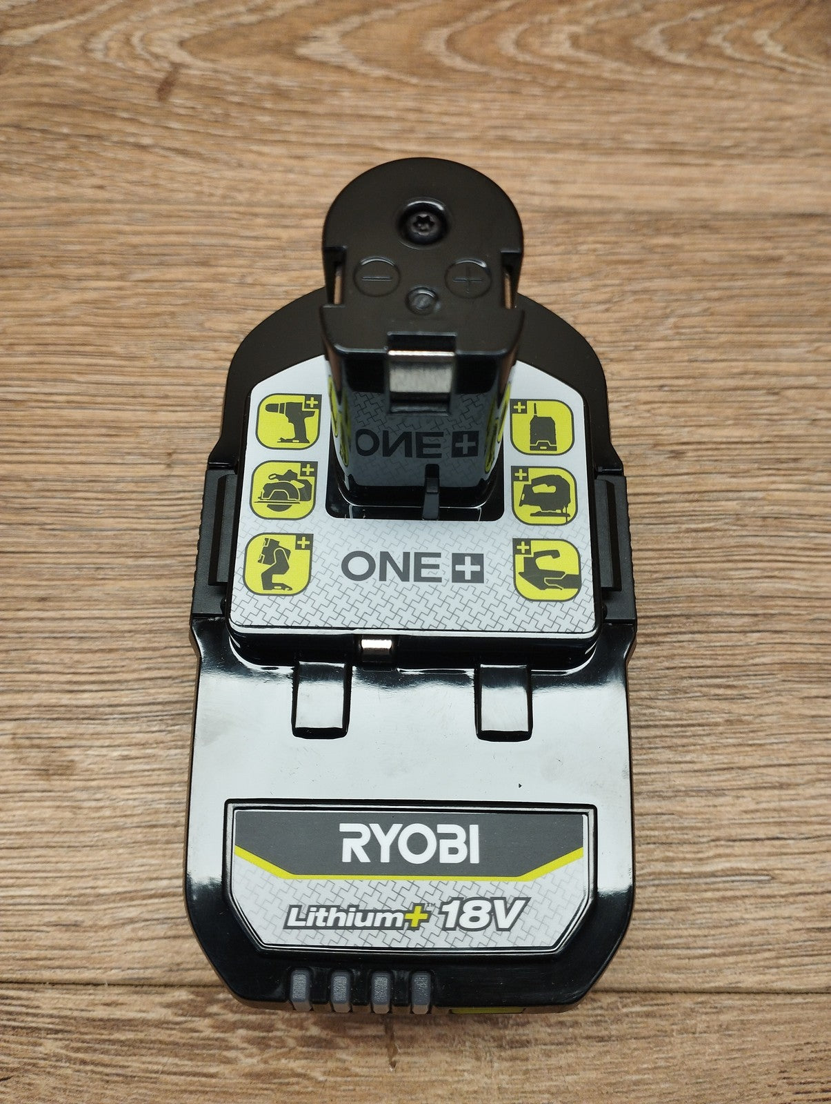 RYOBI 18 V ONE+ Akku-Starter-Set RC18120-140X, 4,0 Ah Akku, I39845