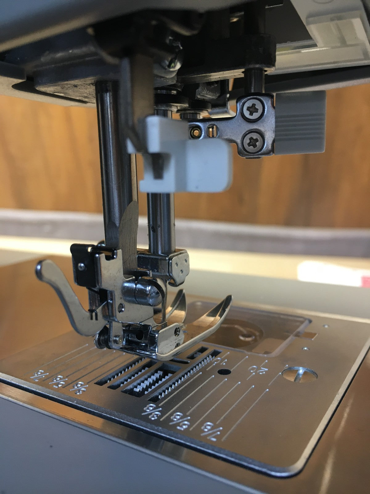 Singer Heavy Duty HD 4423 Nähmaschine, I37733