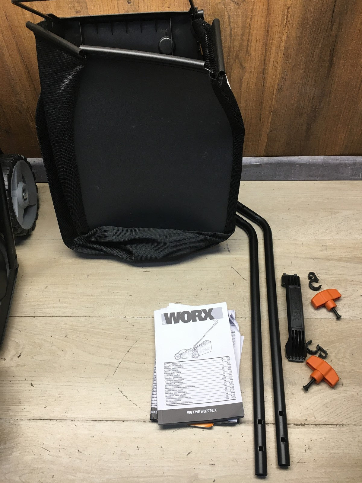 Worx WG779E Akku-Rasenmäher SOLO, I40010