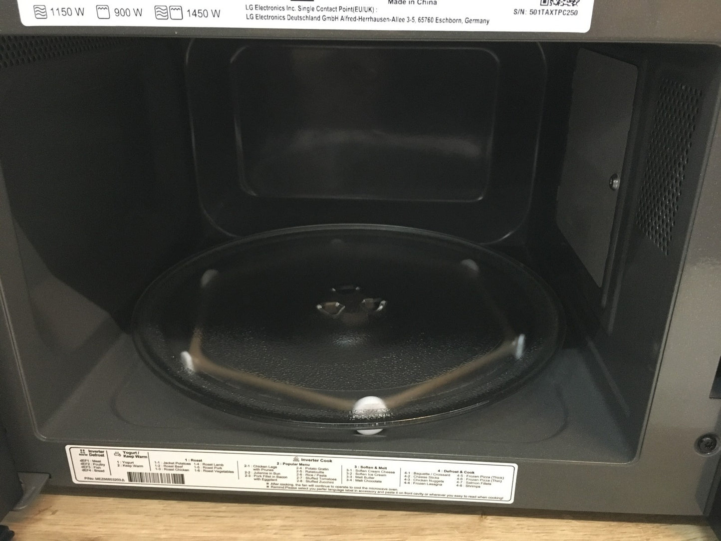 LG MH6535GIS Mikrowelle (25 L, 1000 W) mit Grill, I39483