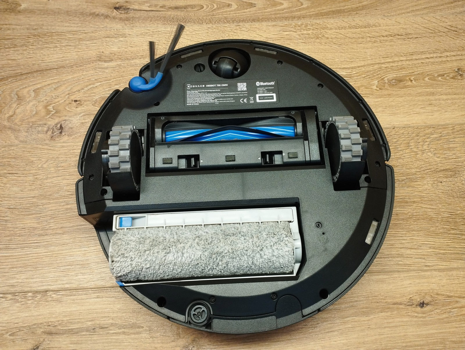 Ecovacs Deebot T80 Omni Saugroboter mit Wischfunktion DEX68, schwarz, I39459