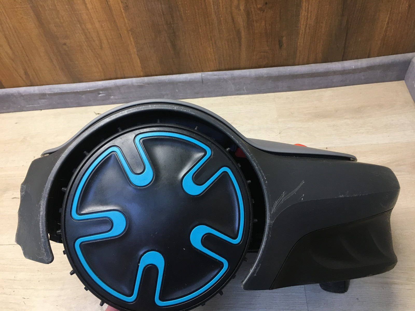 Gardena Mähroboter Rasenmäher SILENO minimo 250 m² (15201-20) Bluetooth, I38463