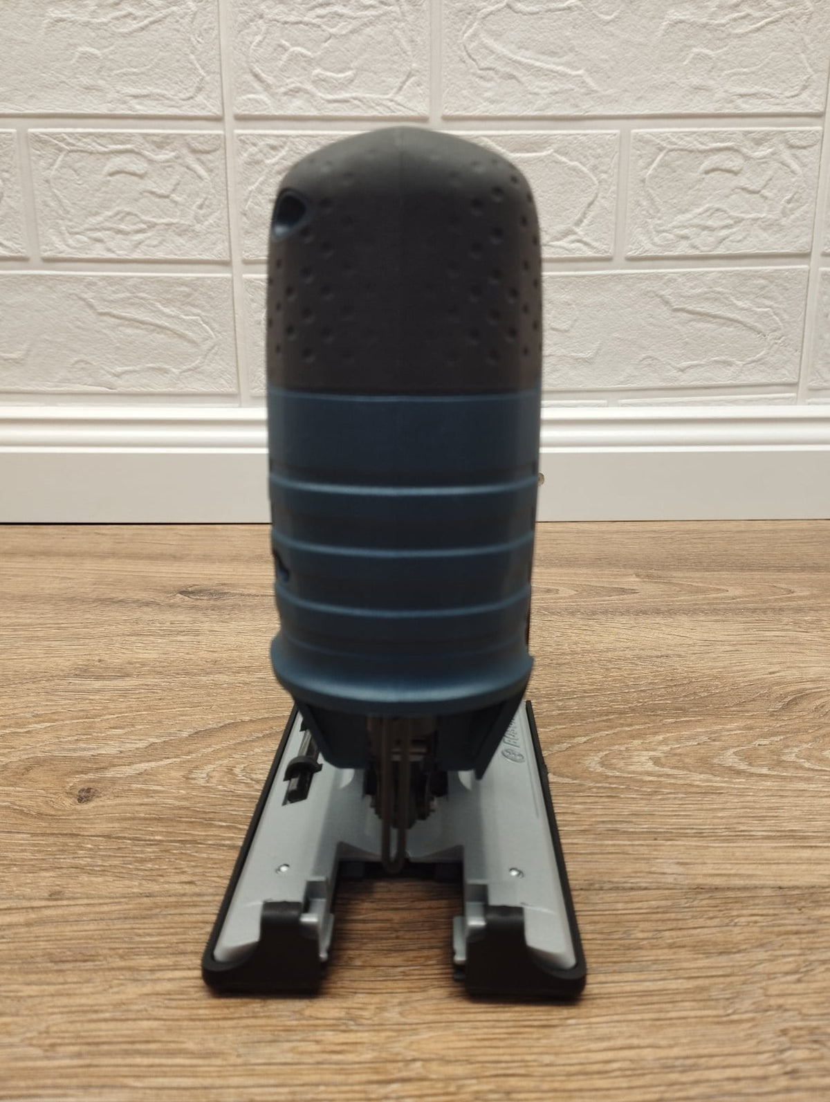 Bosch Professional GST 12V-70 Akku-Stichsäge 3 601 EA1 001 ohne Akku inkl L-Boxx