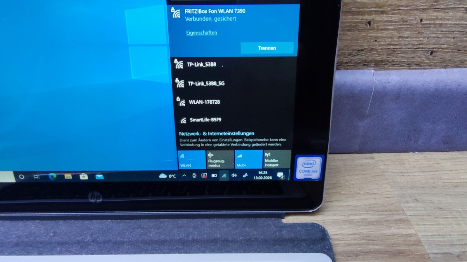 HP Elite x2 1012 G1 Tablet Touch 12" FHD 1920x1280 Intel M5-6Y54 8GB 256GB LTE