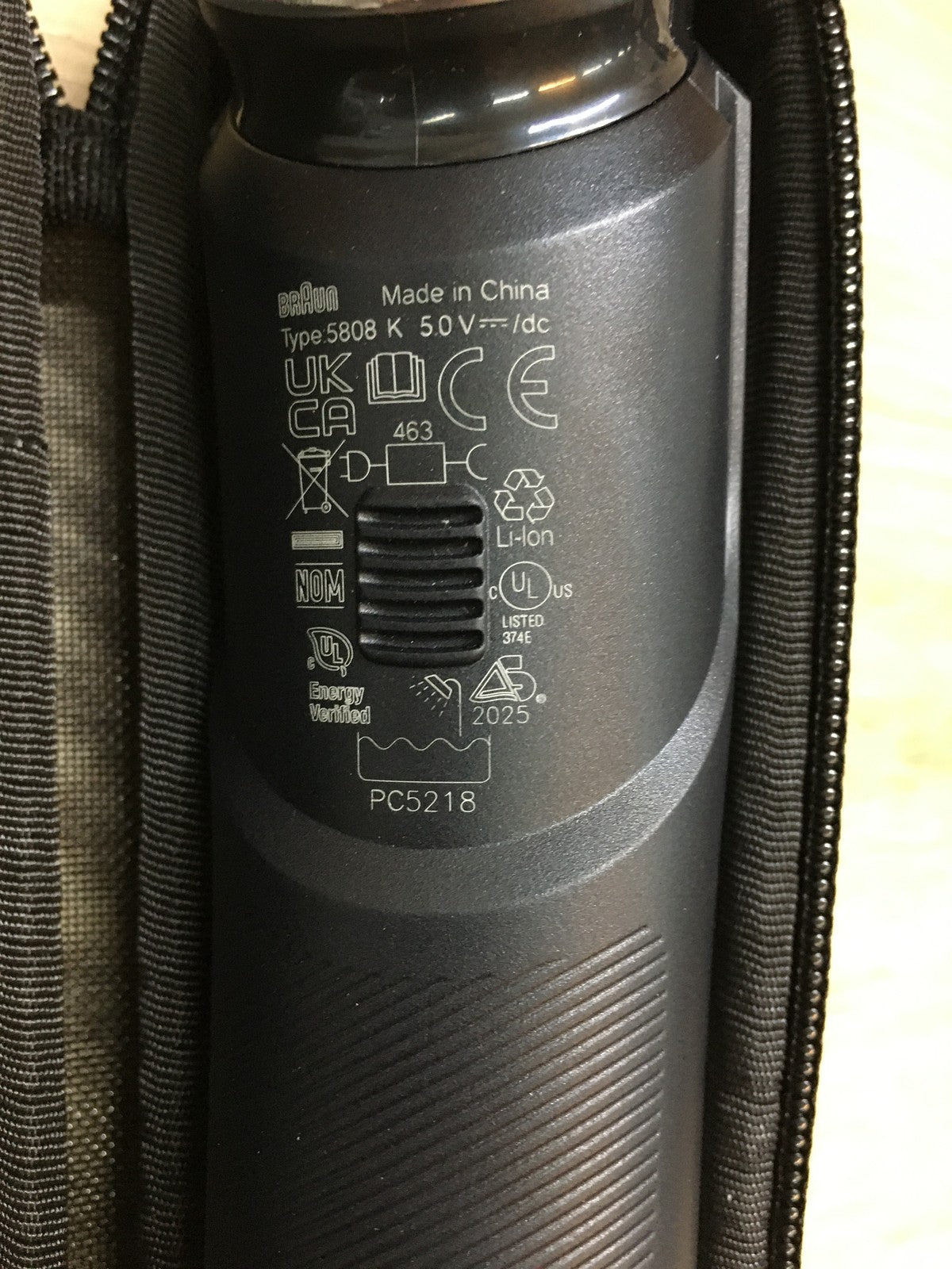 Braun Series 9 Barttrimmer BT9560, +12 Barberutensilien, I39965