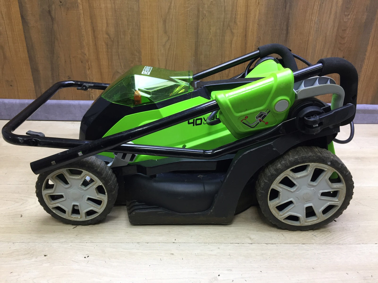 Greenworks 2501907 Akku-Rasenmäher G40LM35 35cm 40V 1x Akku I33135
