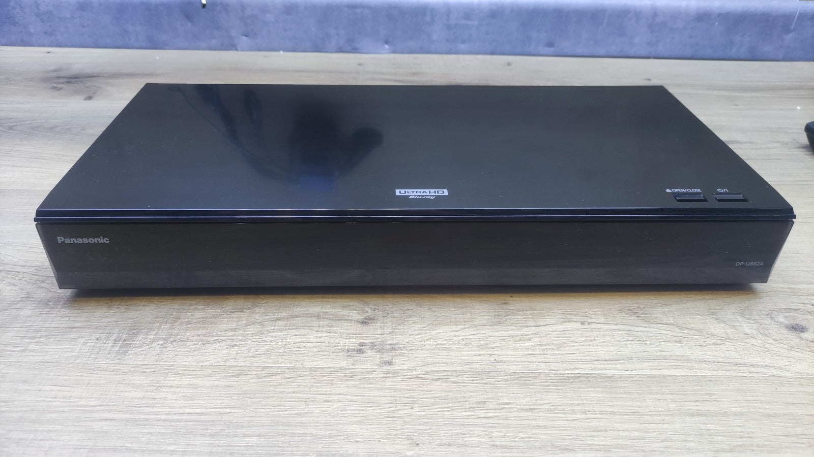 Panasonic DP-UB824 UHD Blu-ray Player, I37779