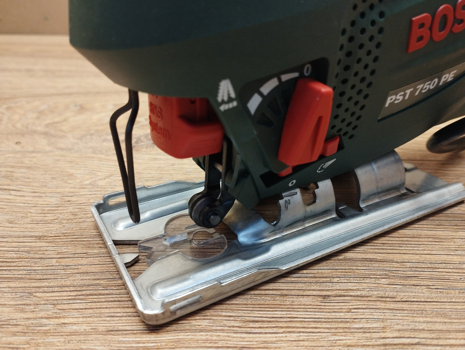 Bosch Elektro-Stichsäge PST 750 PE, 530 W, I39925