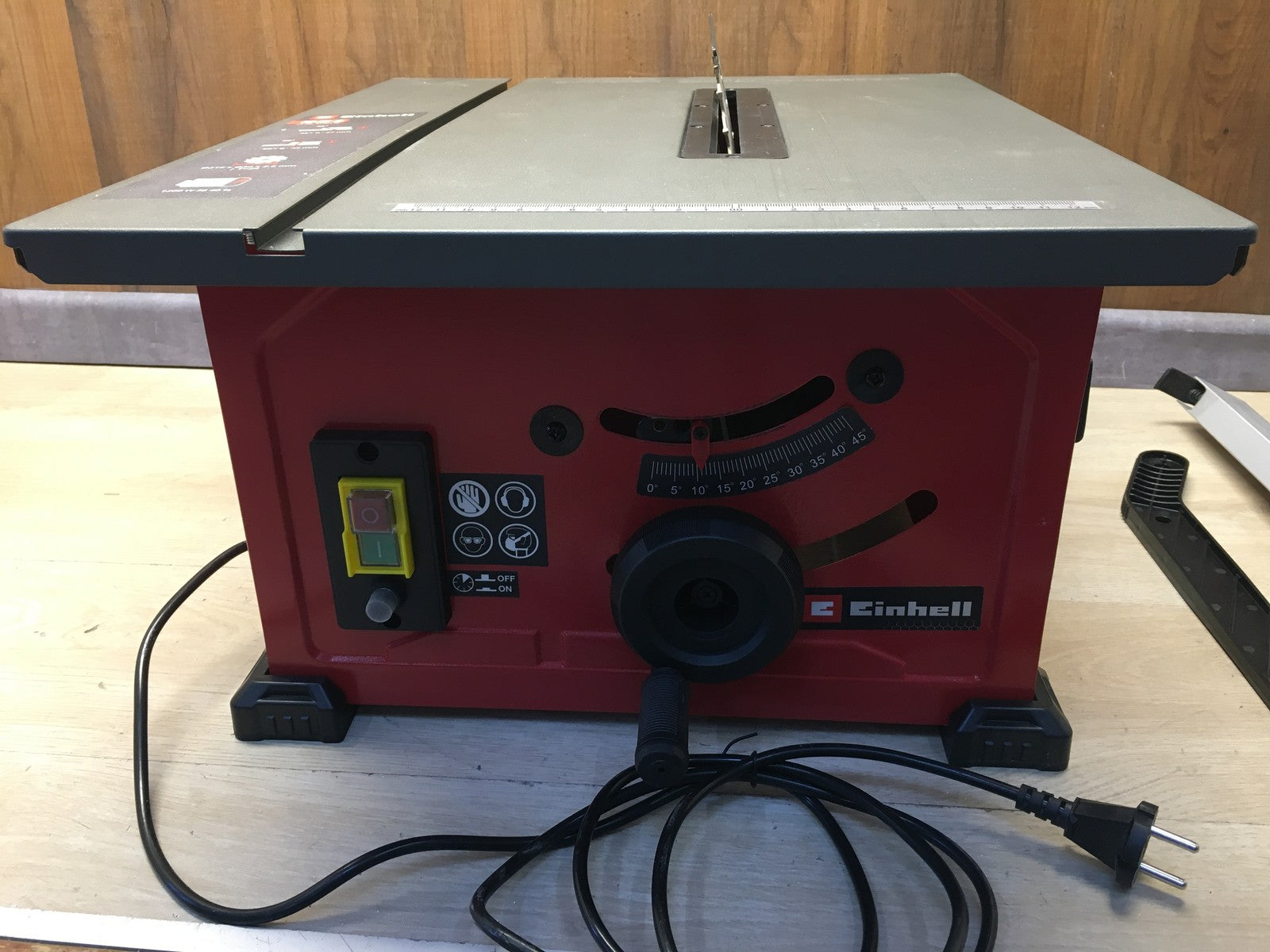 Einhell Tischkreissäge TC-TS 8 (4340426), 1200 Watt, 45 mm Schnitthöhe, I37181