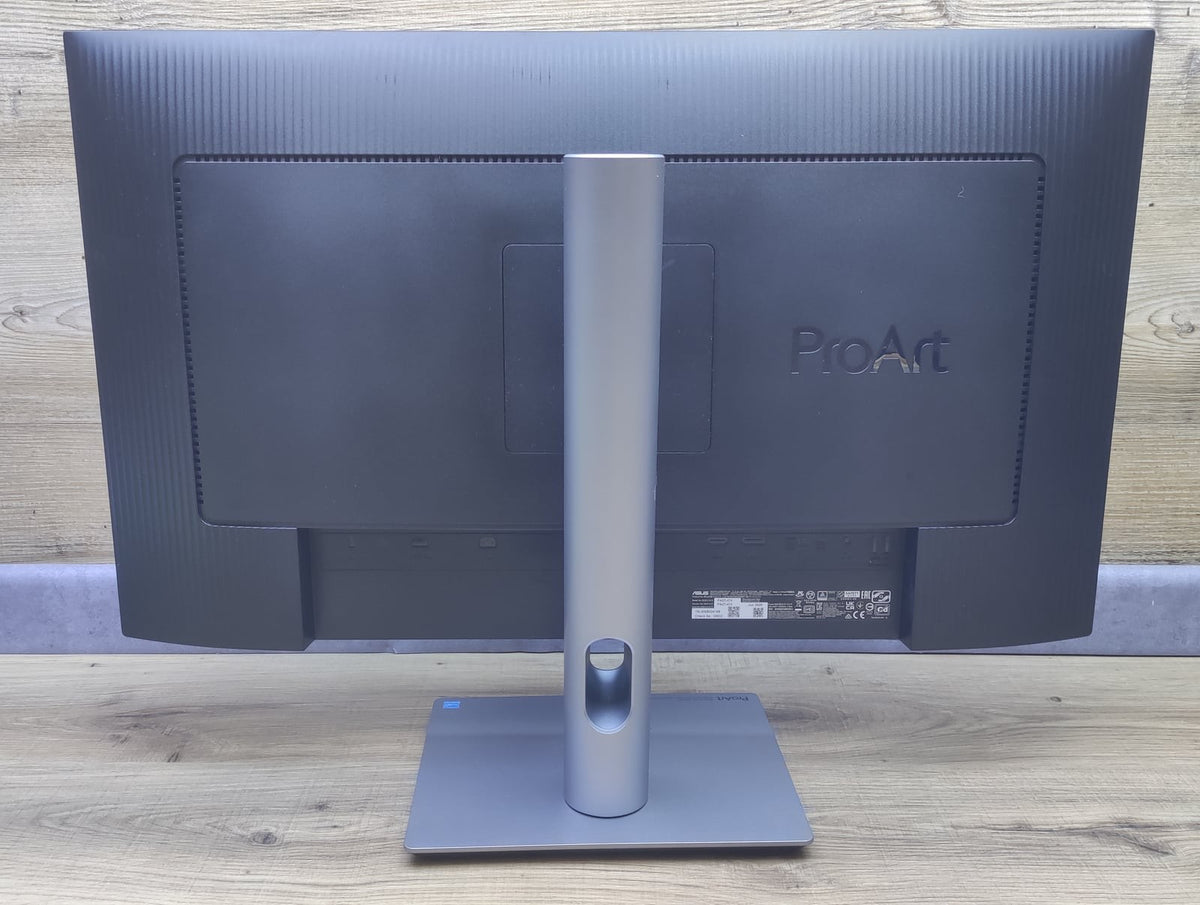 Asus ProArt PA27JCV 5K Monitor 27" UHD+ 5120x2880 IPS HDR USB-C Adaptive Sync