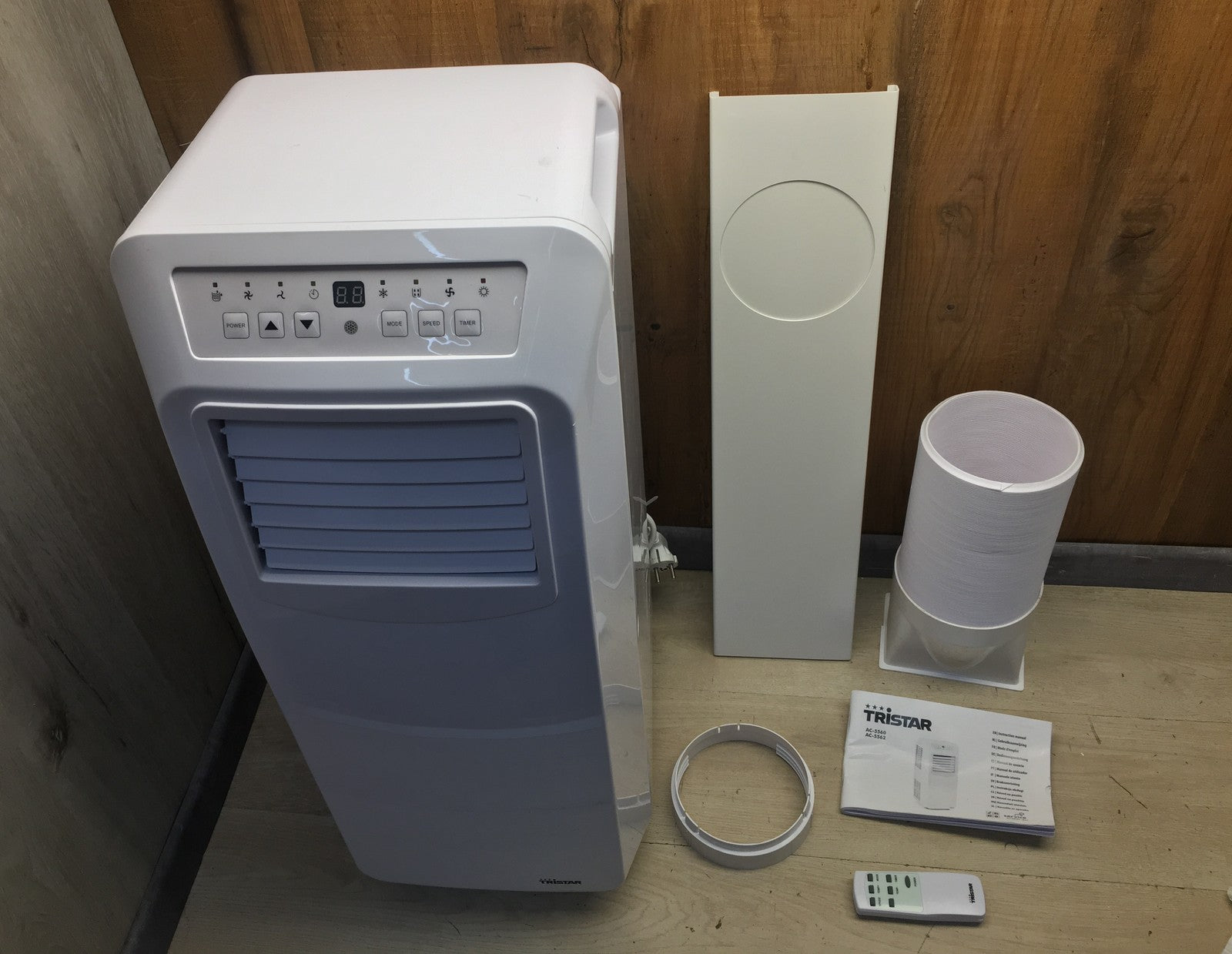 Tristar AC-5562 Mobiles Klimagerät mit Heizfunktion 12.000 BTU/h EEK: A I39439
