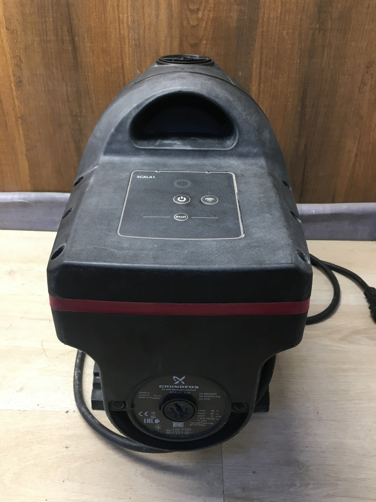 GRUNDFOS Wasserpumpe SCALA1 3-35 (99530404), I41049