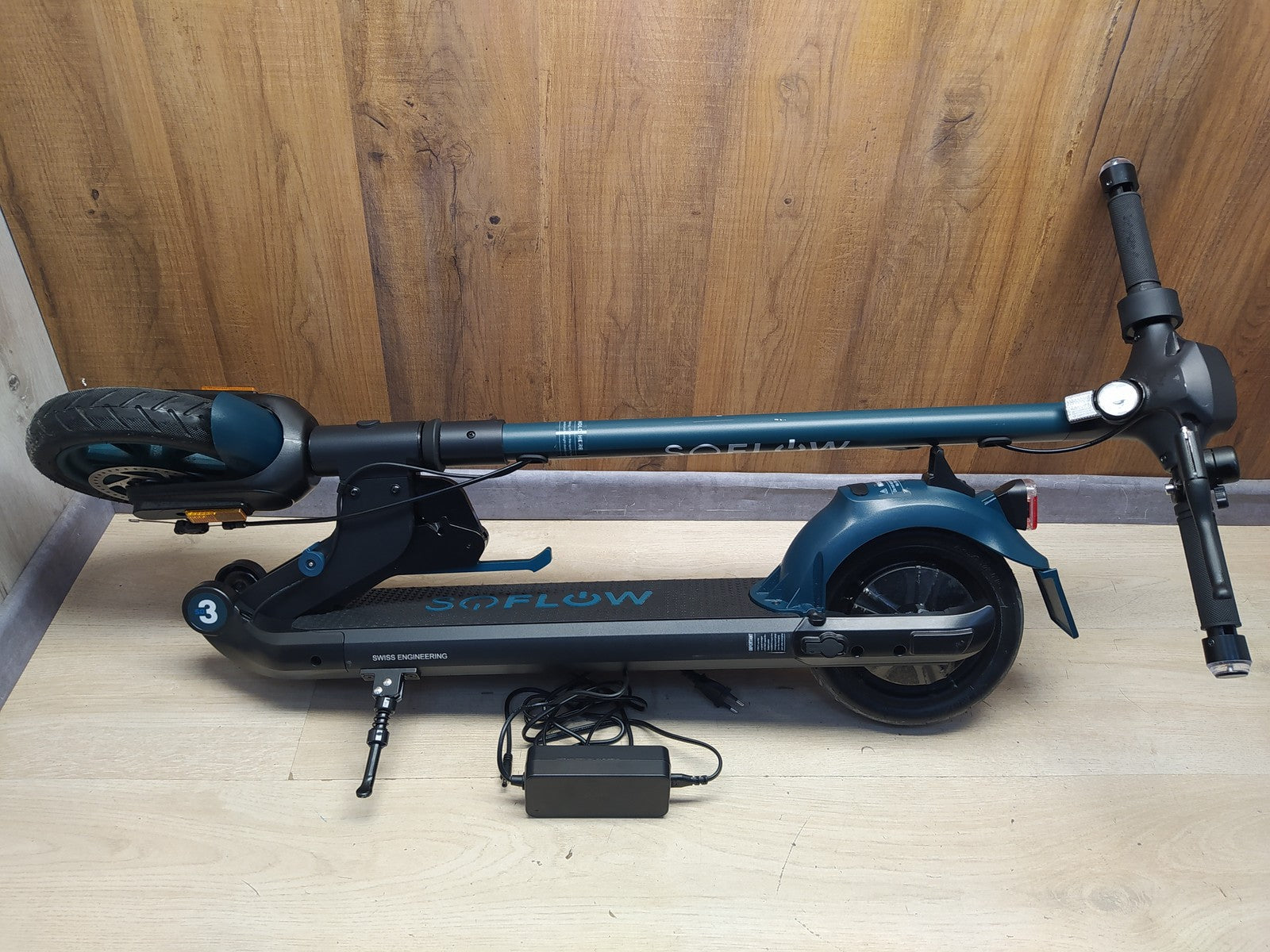 SOFLOW SO3 Pro E-Scooter, I37703