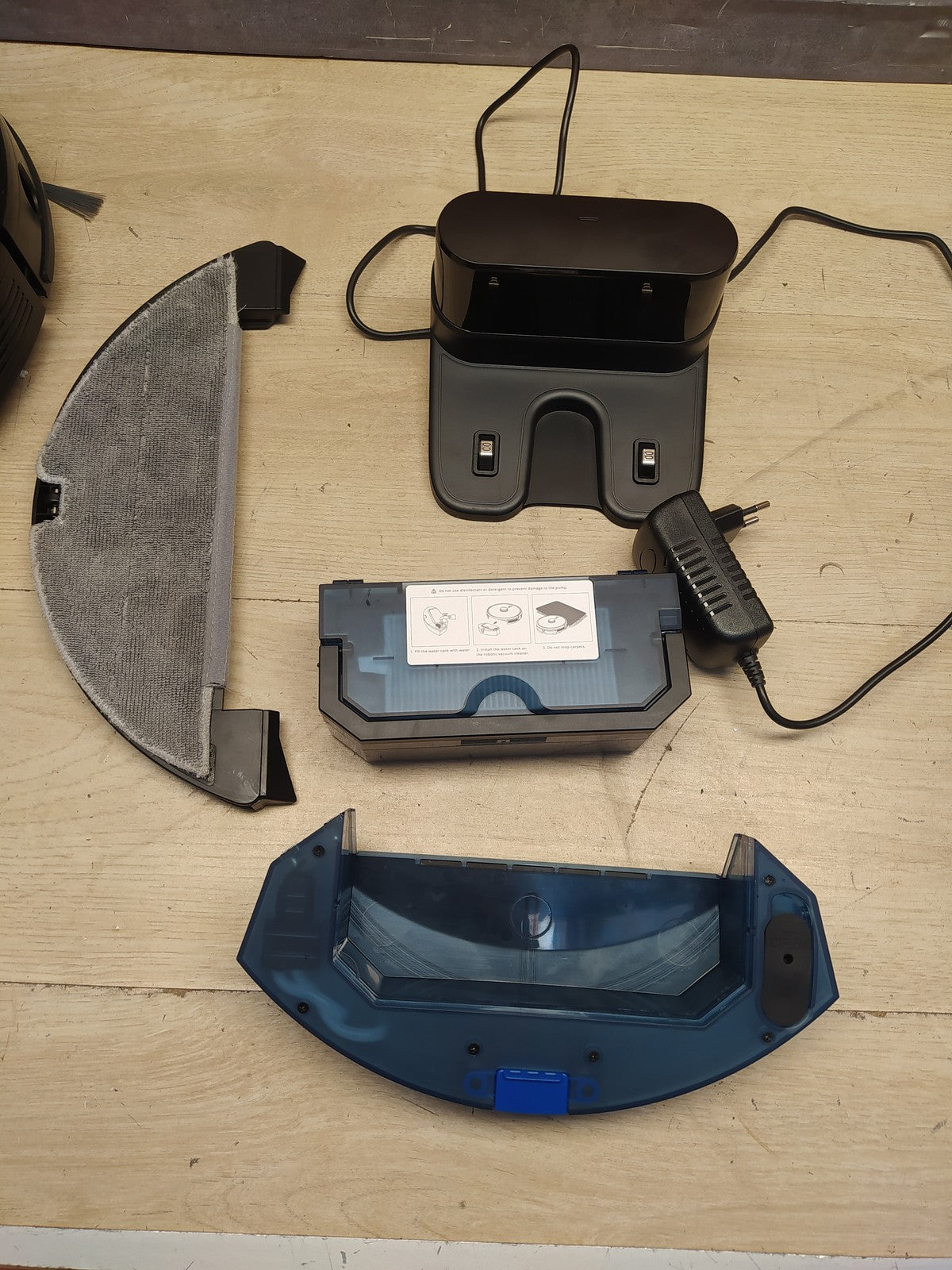 Eufy RoboVac L35 Hybrid Saugroboter mit Wischfunktion T2194, I37731
