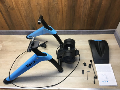 Tacx Boost Indoor-Trainer mit starker Magnetbremse, I36714