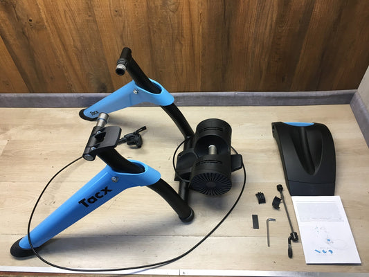 Tacx Boost Indoor-Trainer mit starker Magnetbremse, I36714