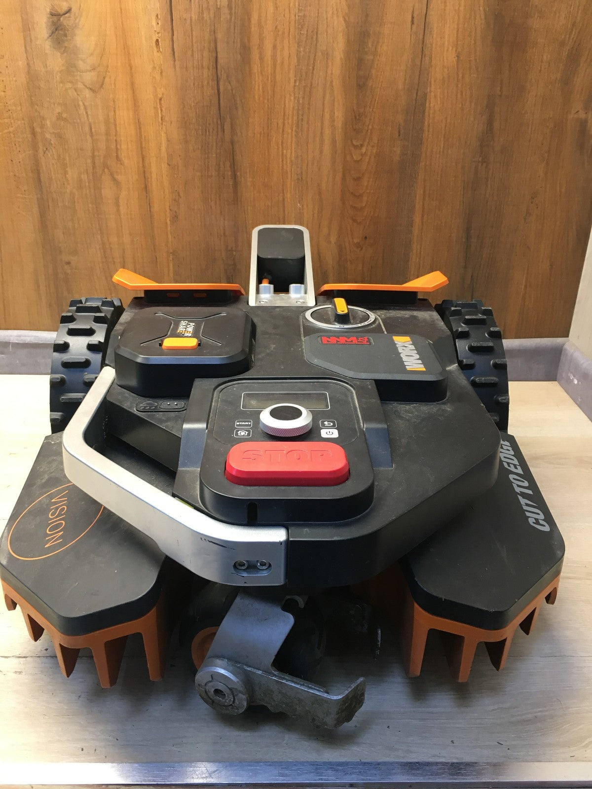 WORX Landroid Vision M600 Mähroboter ohne Begrenzungskabel WR206E.1 I37827