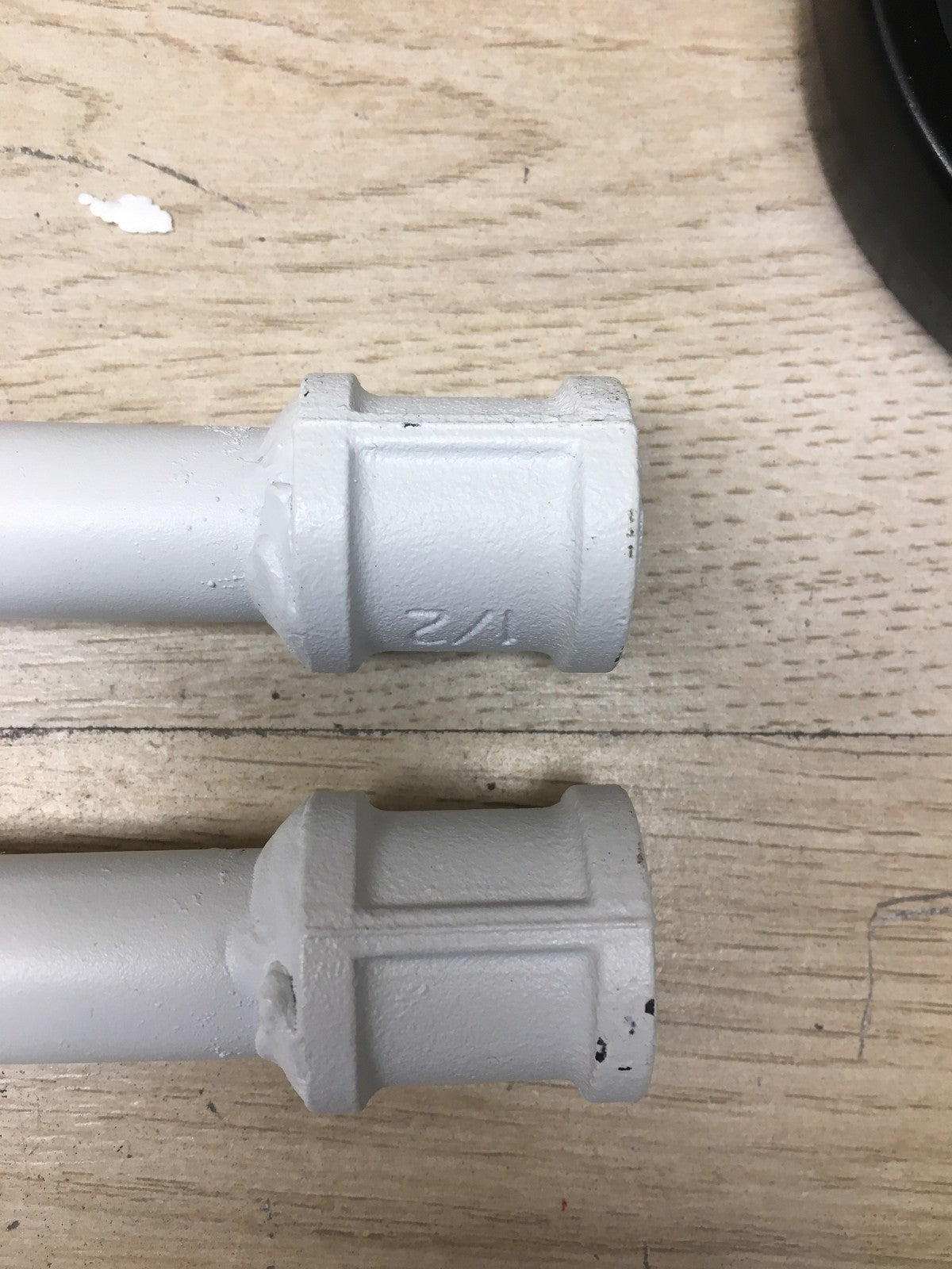 SONGMICS HSR060W01 Kleiderständer, mit 2 Kleiderstangen, Rollen, I36975