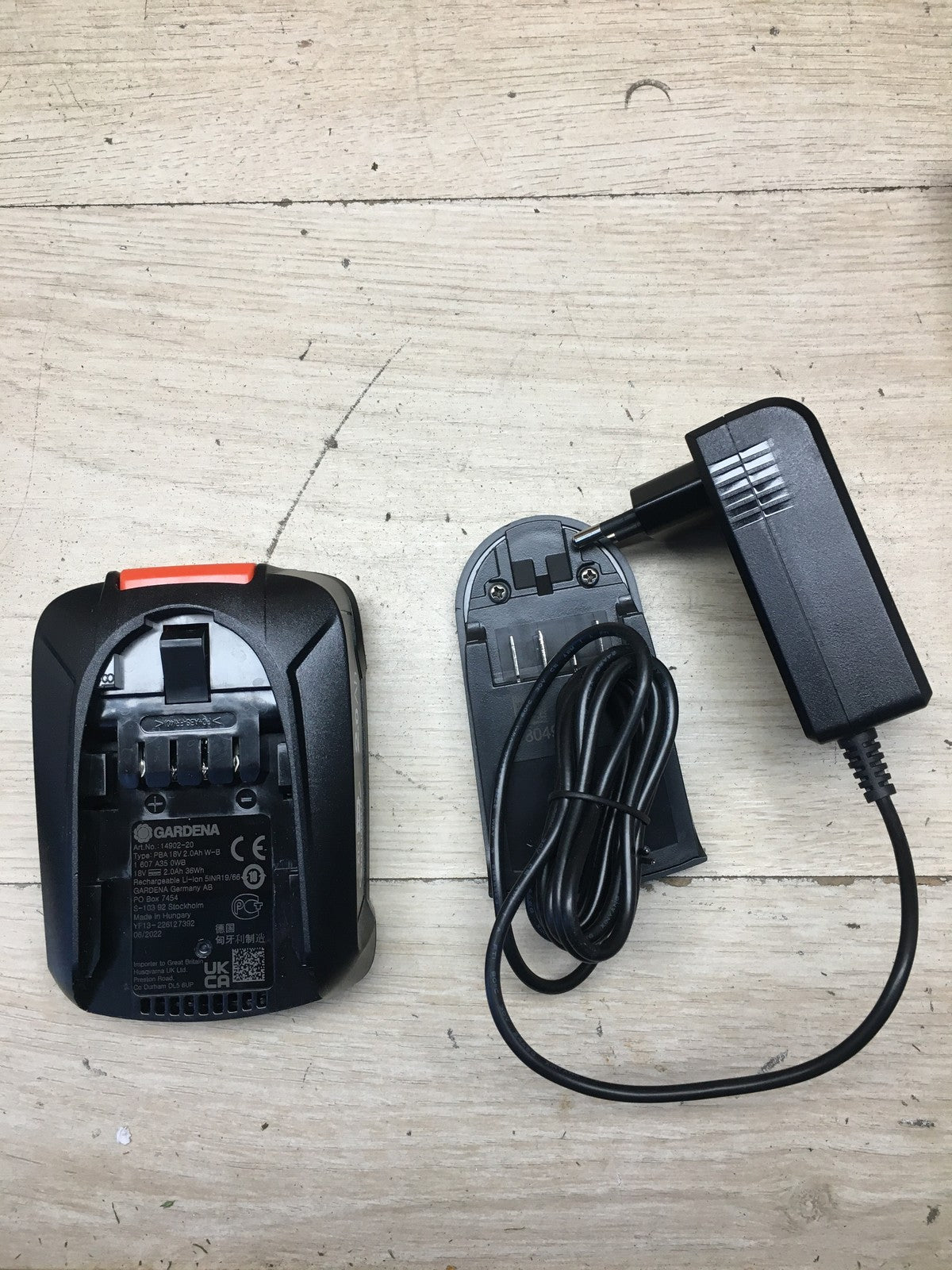 Gardena Akku-Trimmer EasyCut 23/18V P4A, inkl. Akku, 230 mm Schnittkreis, I38357