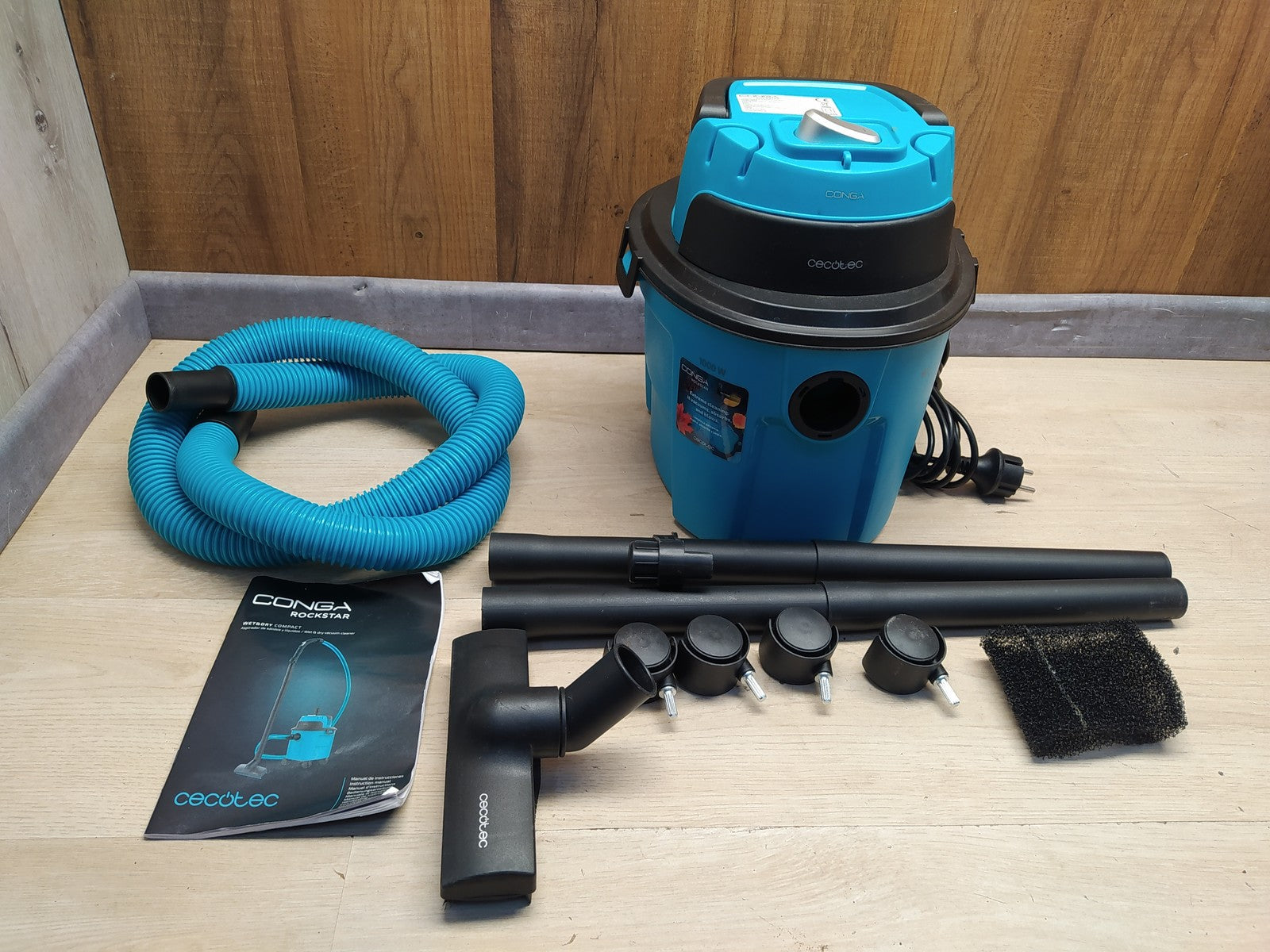 CECOTEC Conga Rockstar Wet & Dry Compact Staubsauger (08111), I36124