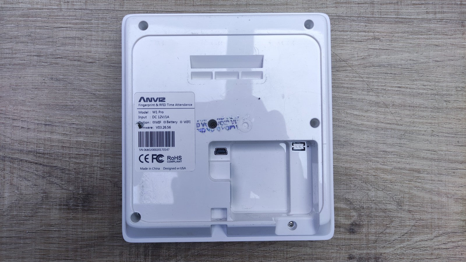Anviz W1-PRO biometrisches Präsenzkontrollsystem mit RFID-Kartenleser, I36488