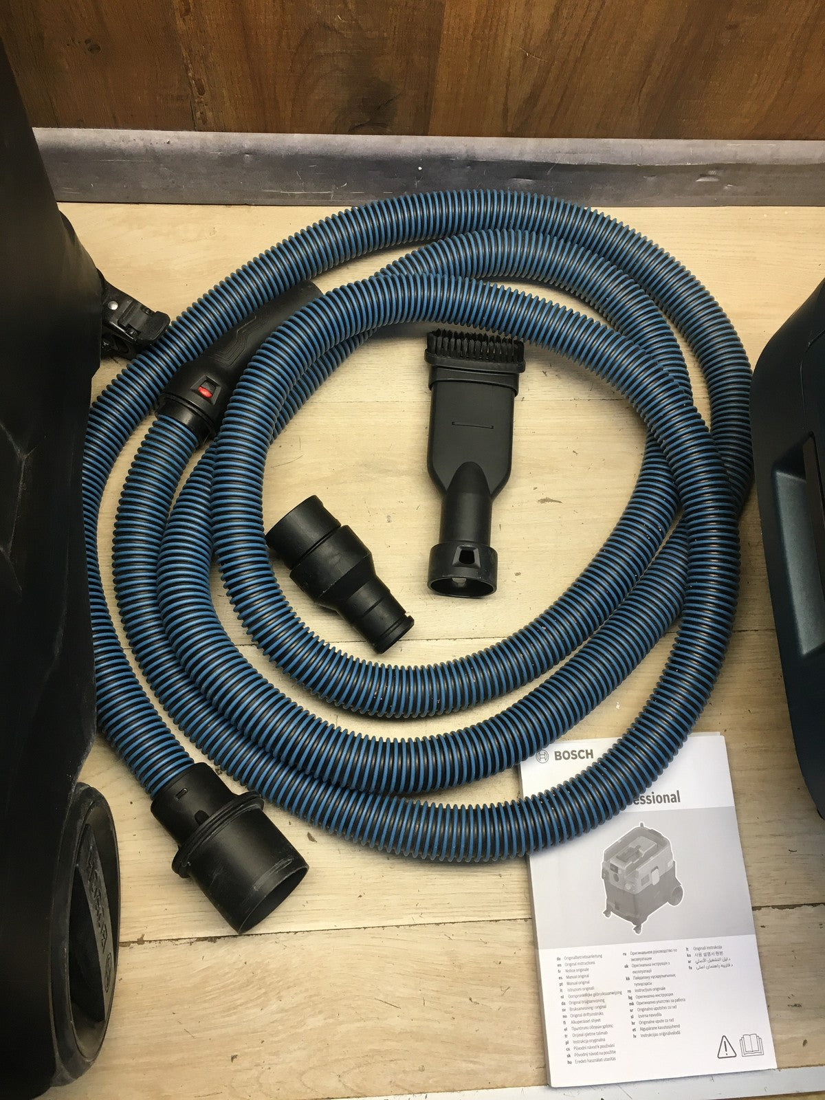 Bosch Professional Allessauger Gas 400 A, 1200 W, I39898
