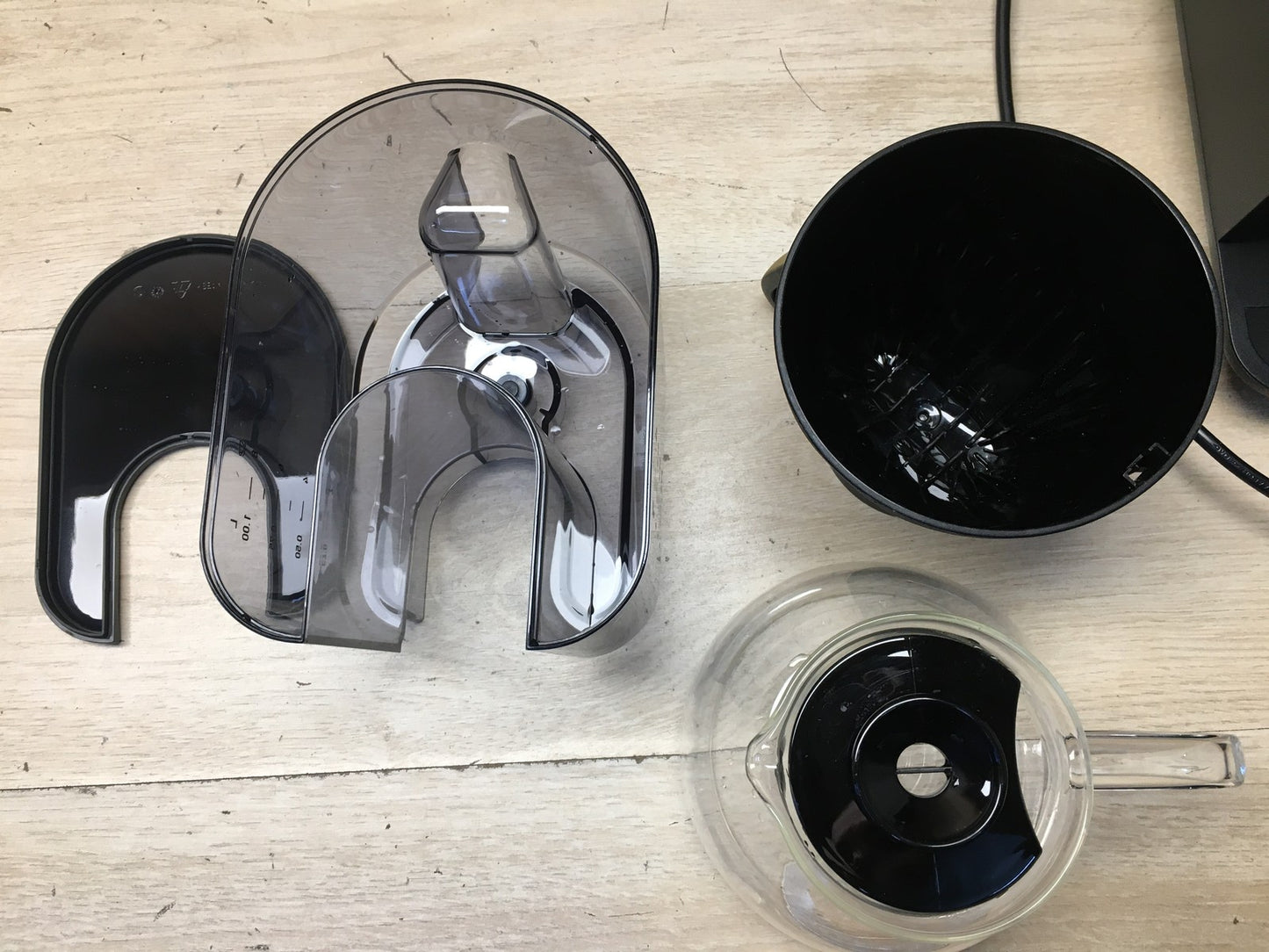 Melitta 1024-12 Kaffeemaschine, schwarz-gold, I36653