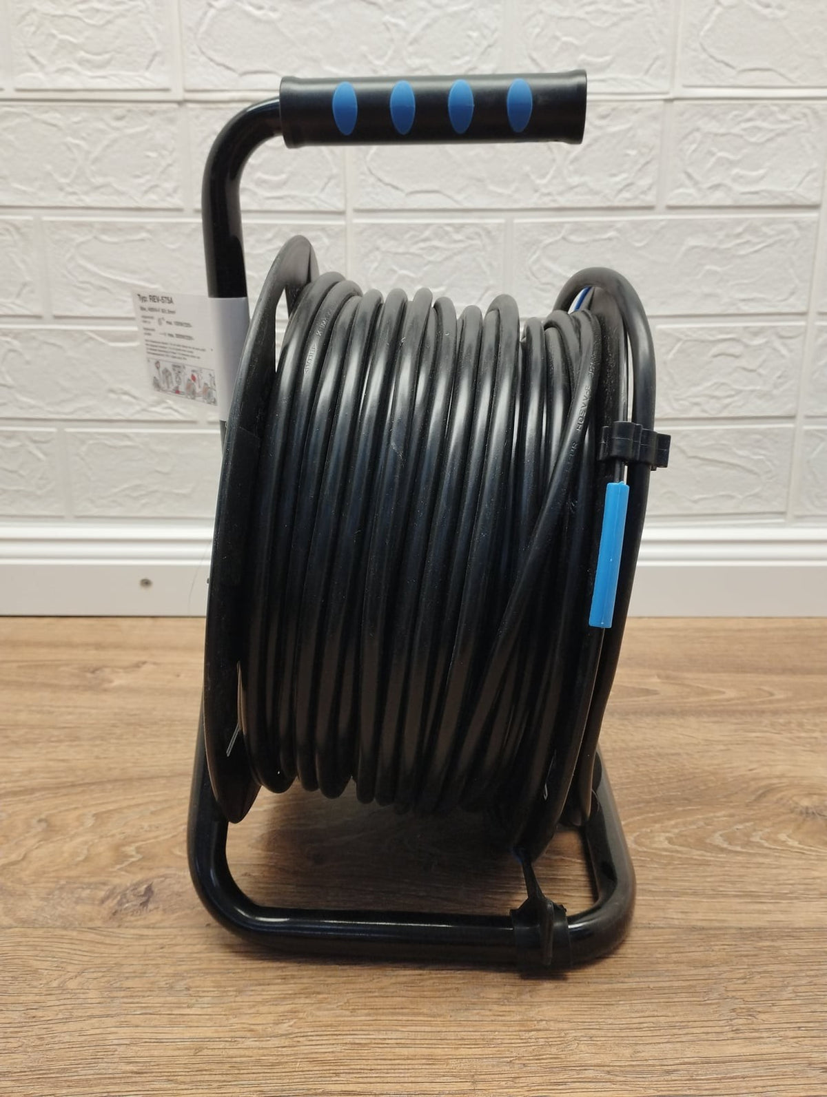 REV REV-575A Kabeltrommel Outdoor 50m IP44 4 Schutzkontaktsteckdosen blau