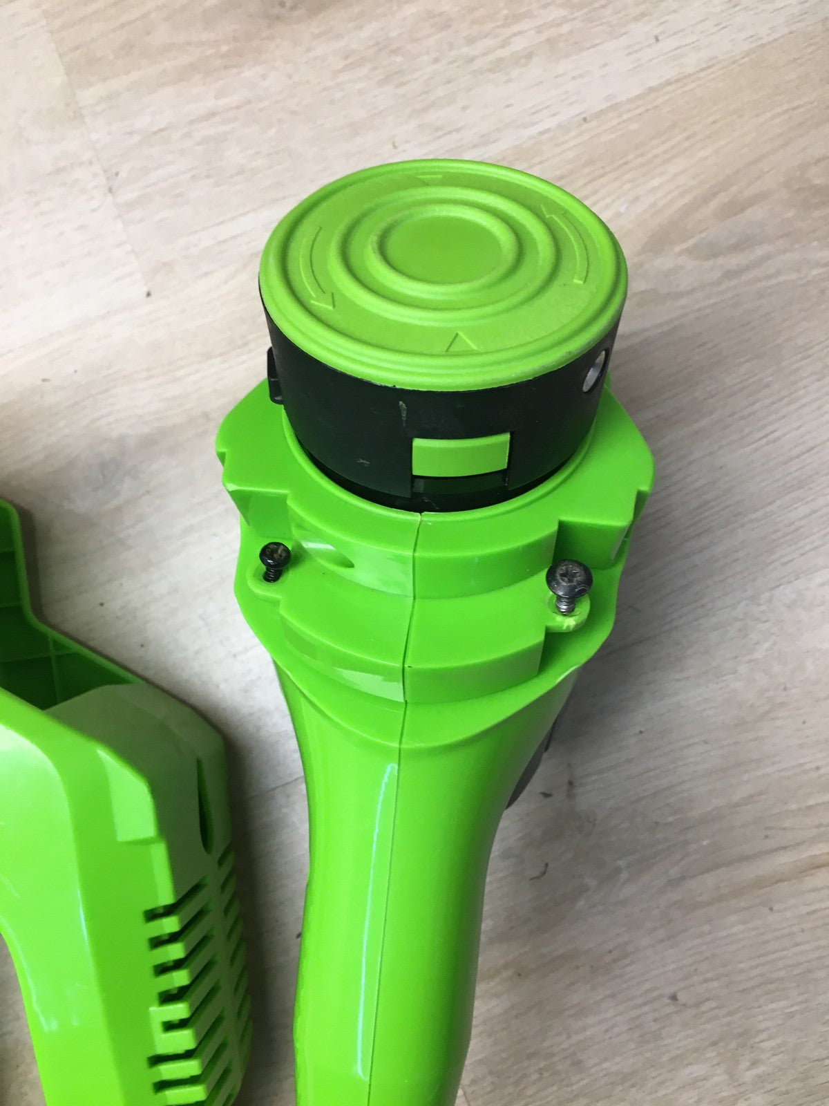 Greenworks G40LT Akku-Rasentrimmer 2101507UA, 40V, I37225