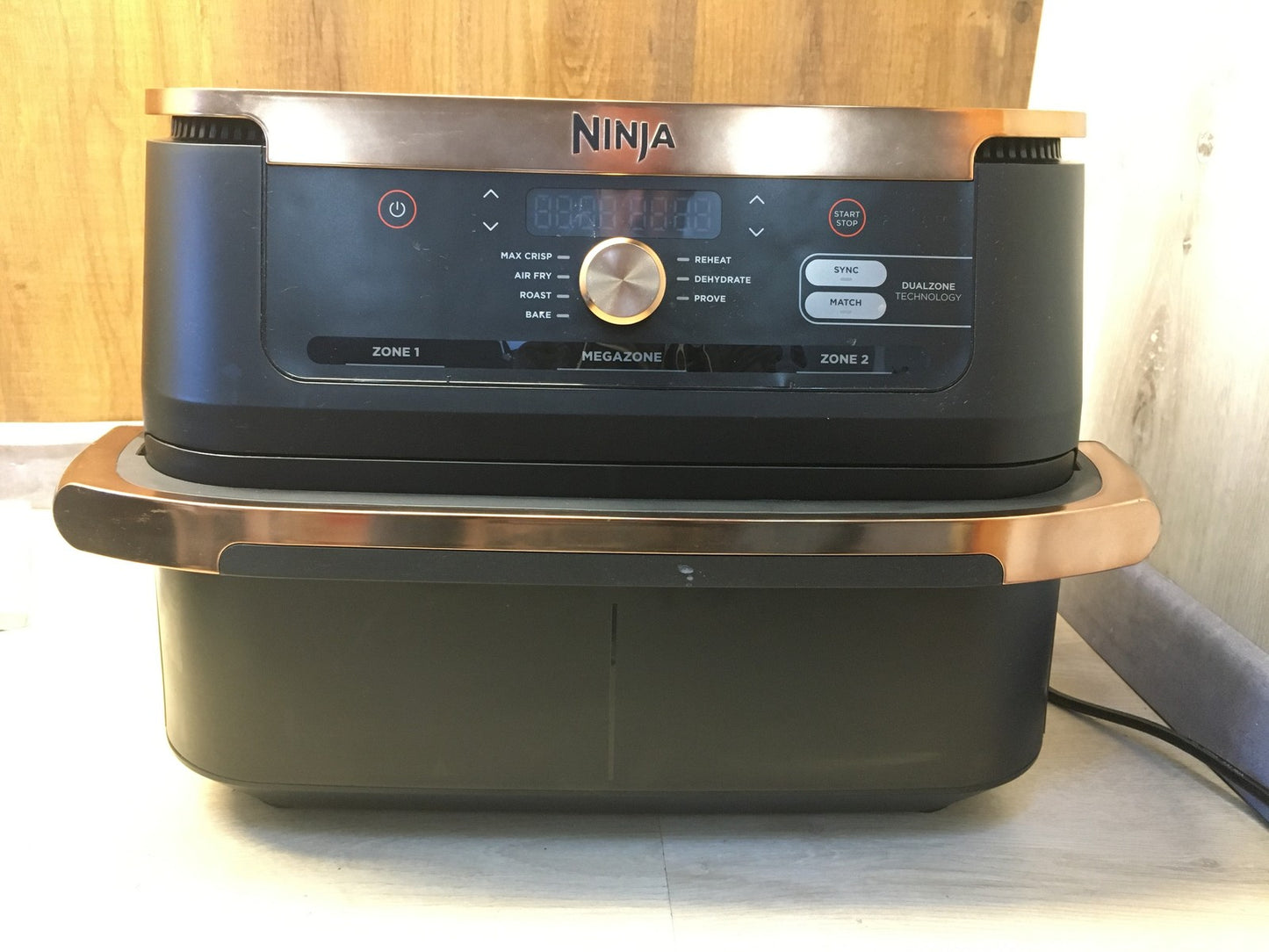 Ninja Foodi FlexDrawer Dual Zone Heißluftfritteuse AF500EUCP, I36636