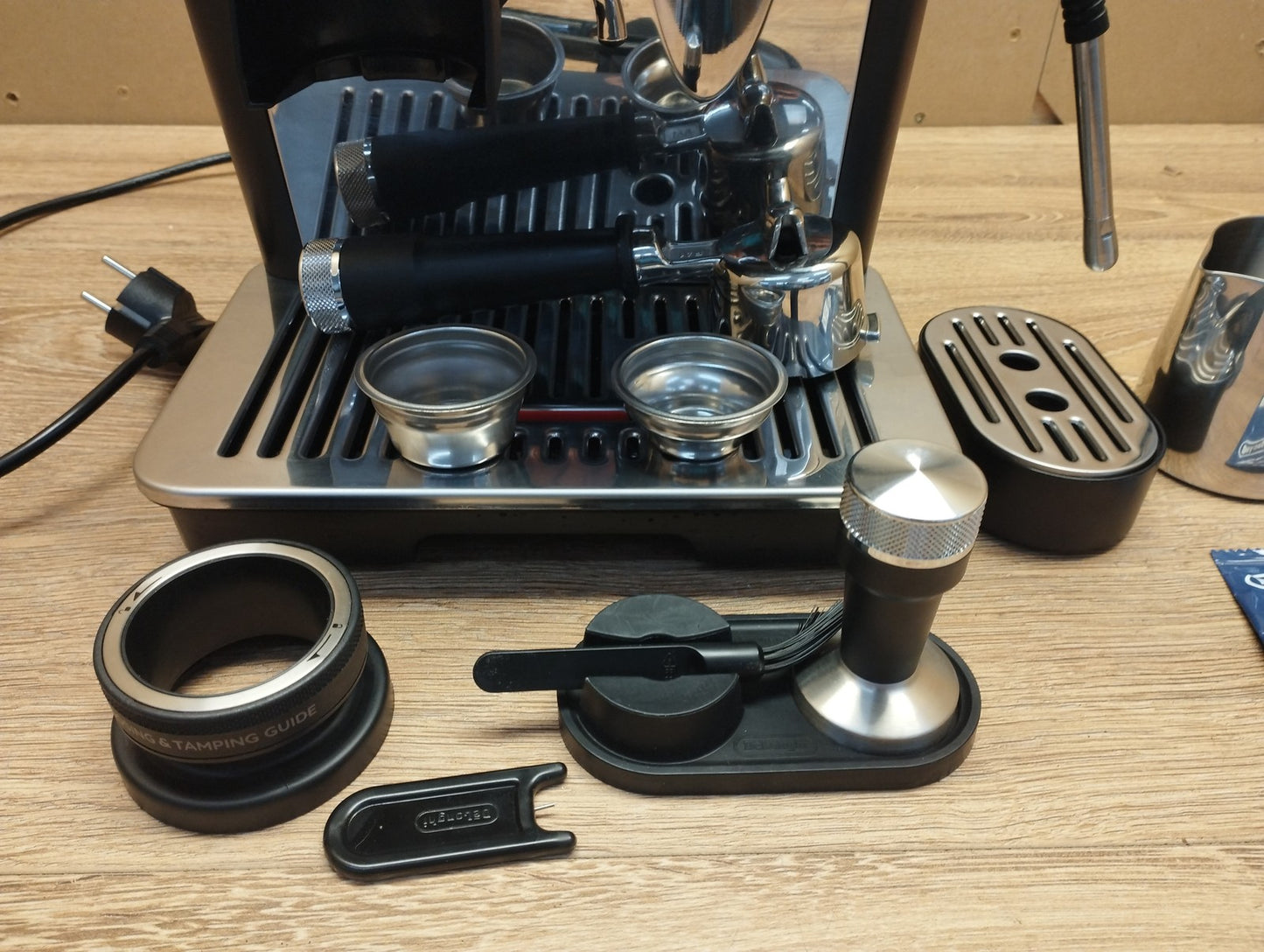 De'Longhi La Specialista Arte EC9155.MB Espressomaschine mit Mahlwerk, I39781