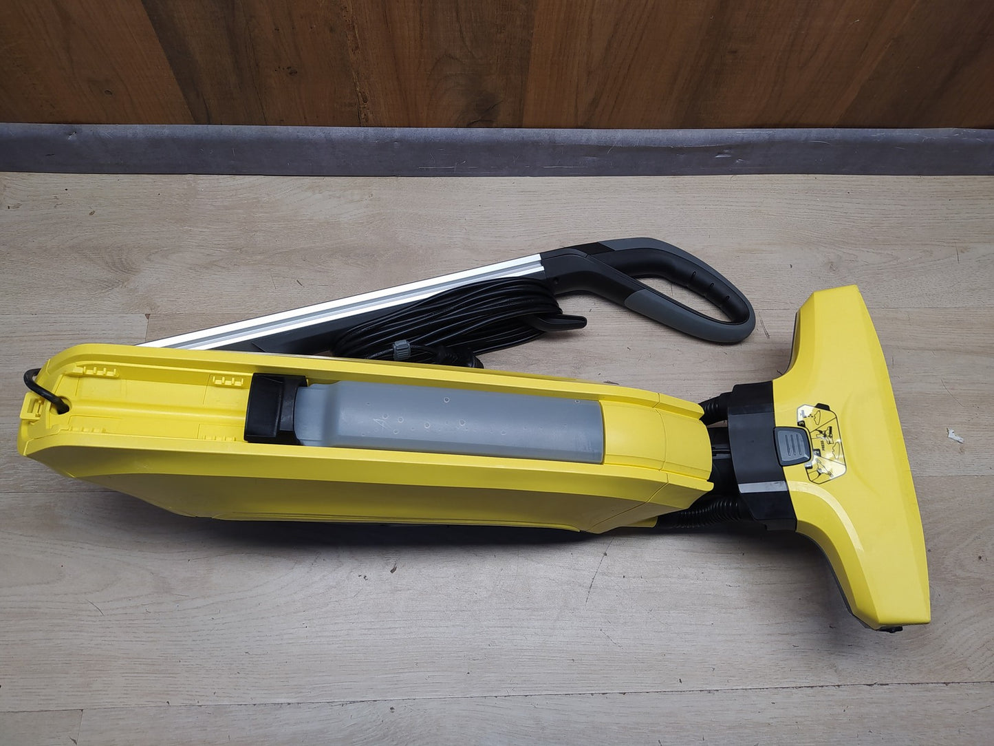 Kärcher FC 5 Hartbodenreiniger 1.055-400.0 elektrischer Bodenreiniger, I35933
