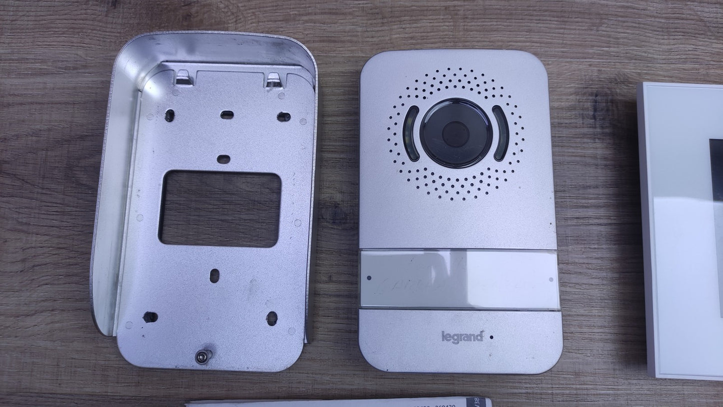 Legrand 369420 Wi-Fi Video-Türsprechanlagen-Set mit 2-Draht-Anschluss, I34711