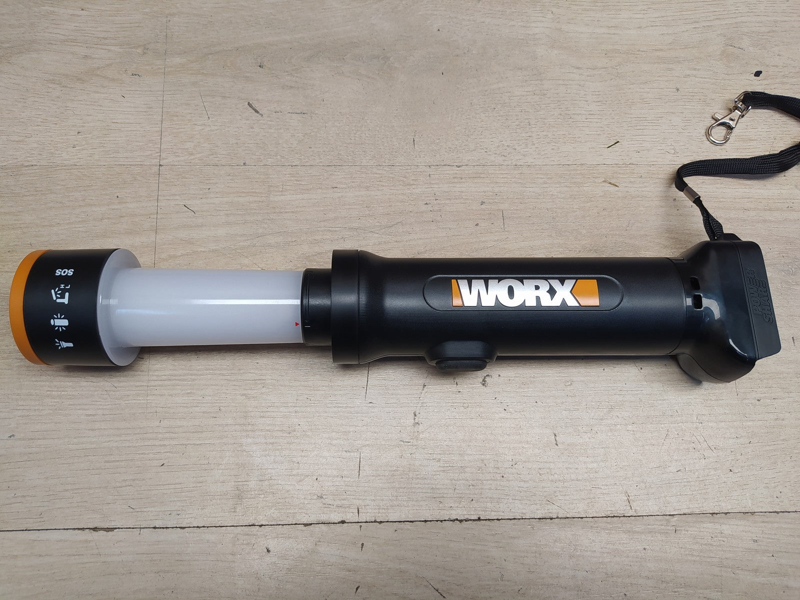 WORX WX027.9 LED Lampe 4-in-1 Solo, 20V, I38532