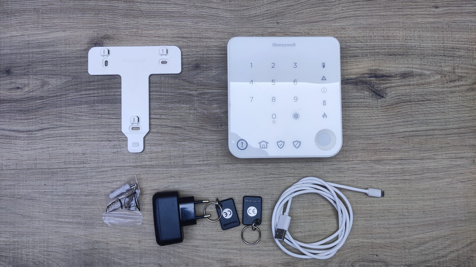 Honeywell Home Security Funk-Alarmanlagen Starter-Set HS330S, weiß,  I36416