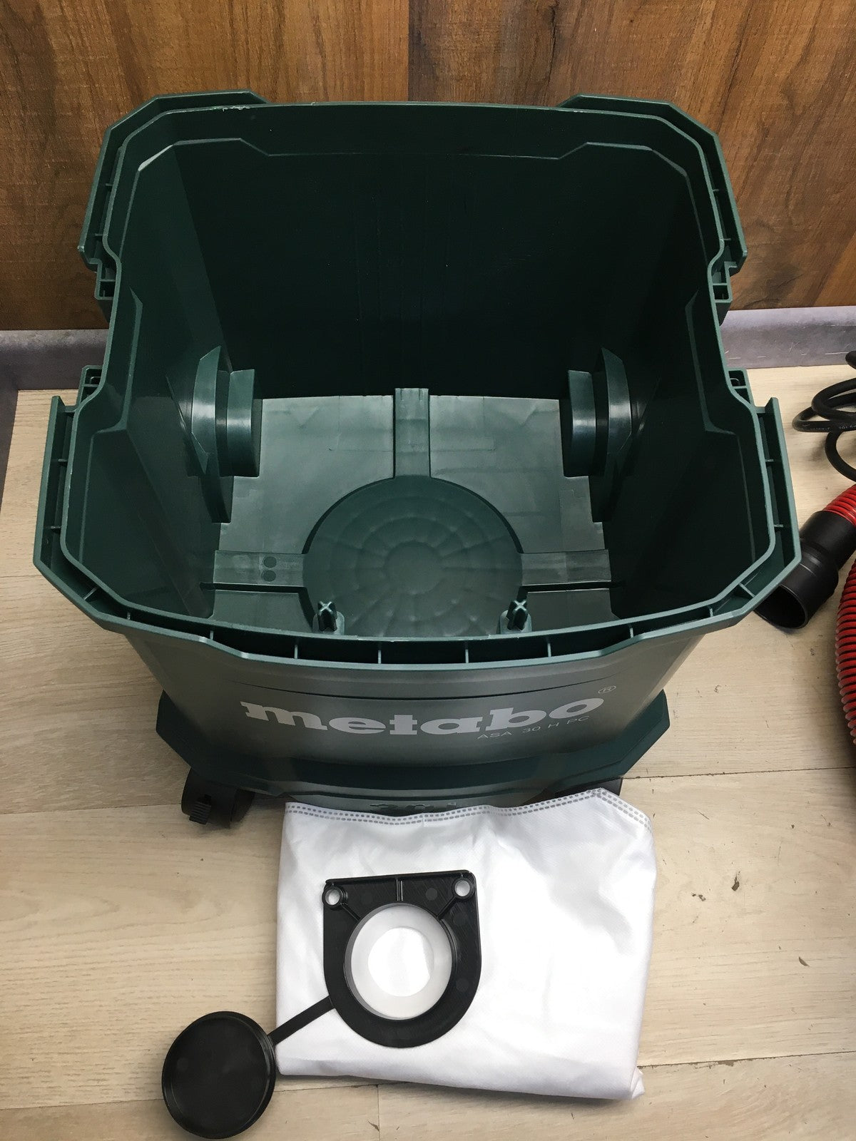 Metabo ASA 30 H PC Nass-/Trockensauger, 1200 W, 30 L, I37656