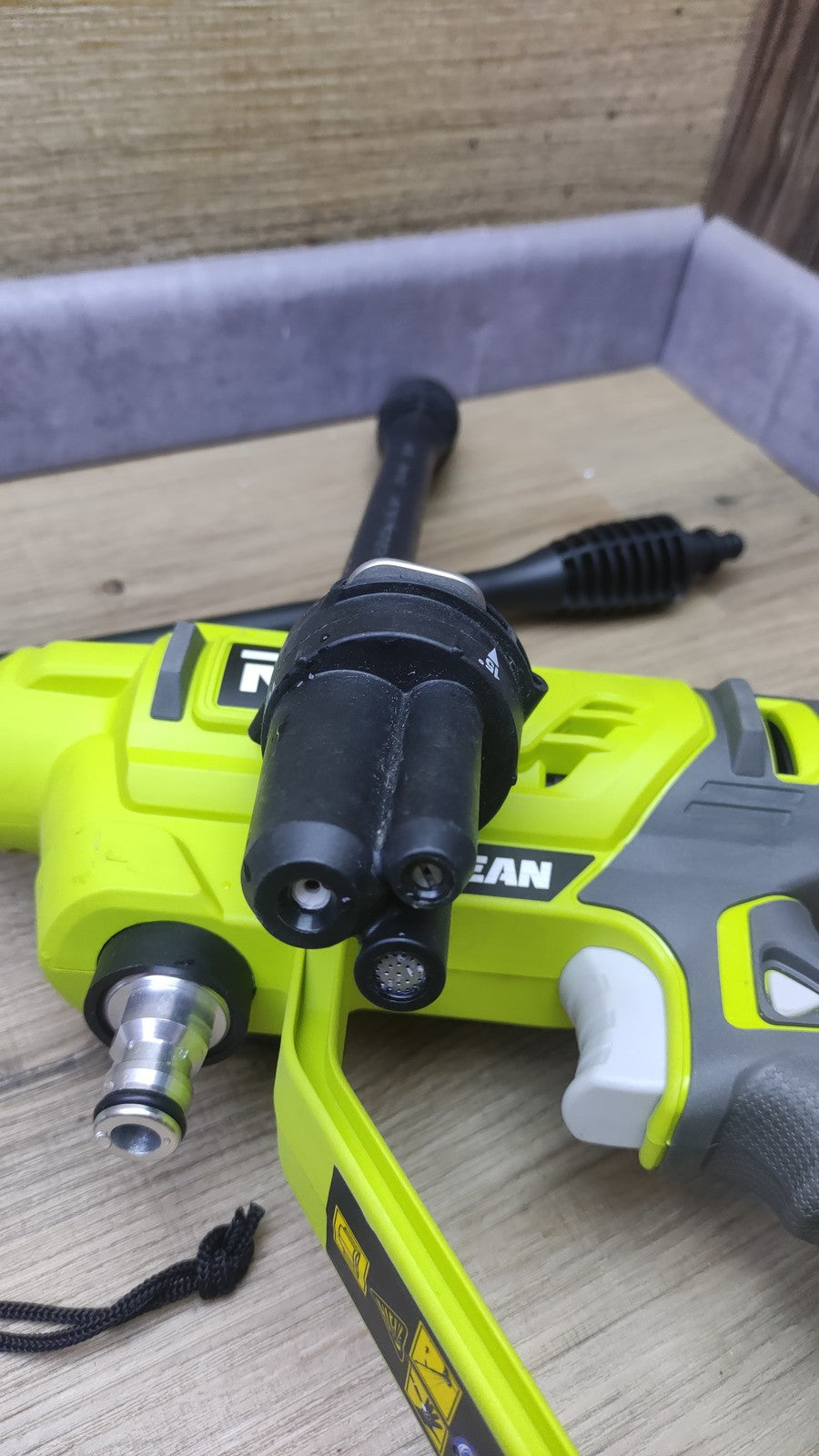RYOBI RY18PW22A Akku-Mitteldruckreiniger 18V Solo, 3 in 1 Düse, I40920