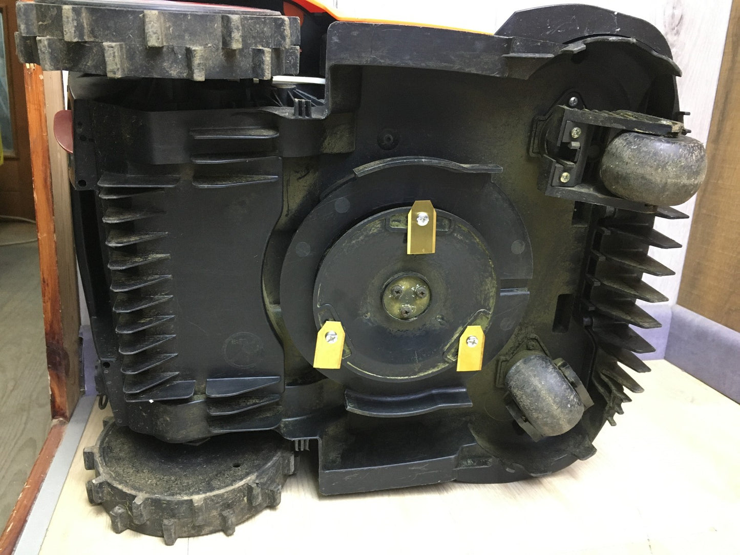 Yard Force FORCE Mähroboter COMPACT 300RBS bis zu 300 qm, I34797
