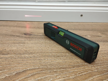 Bosch UniversalWallLevel 3603F63J00 Laser-Wasserwaage Linienlaser rot Klasse 2