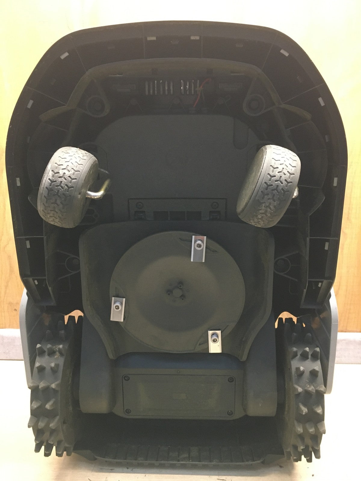 DREAME Intelligenter Mähroboter A1 Pro bis 2000m² 3D Sensor (MLLA7210) I38189
