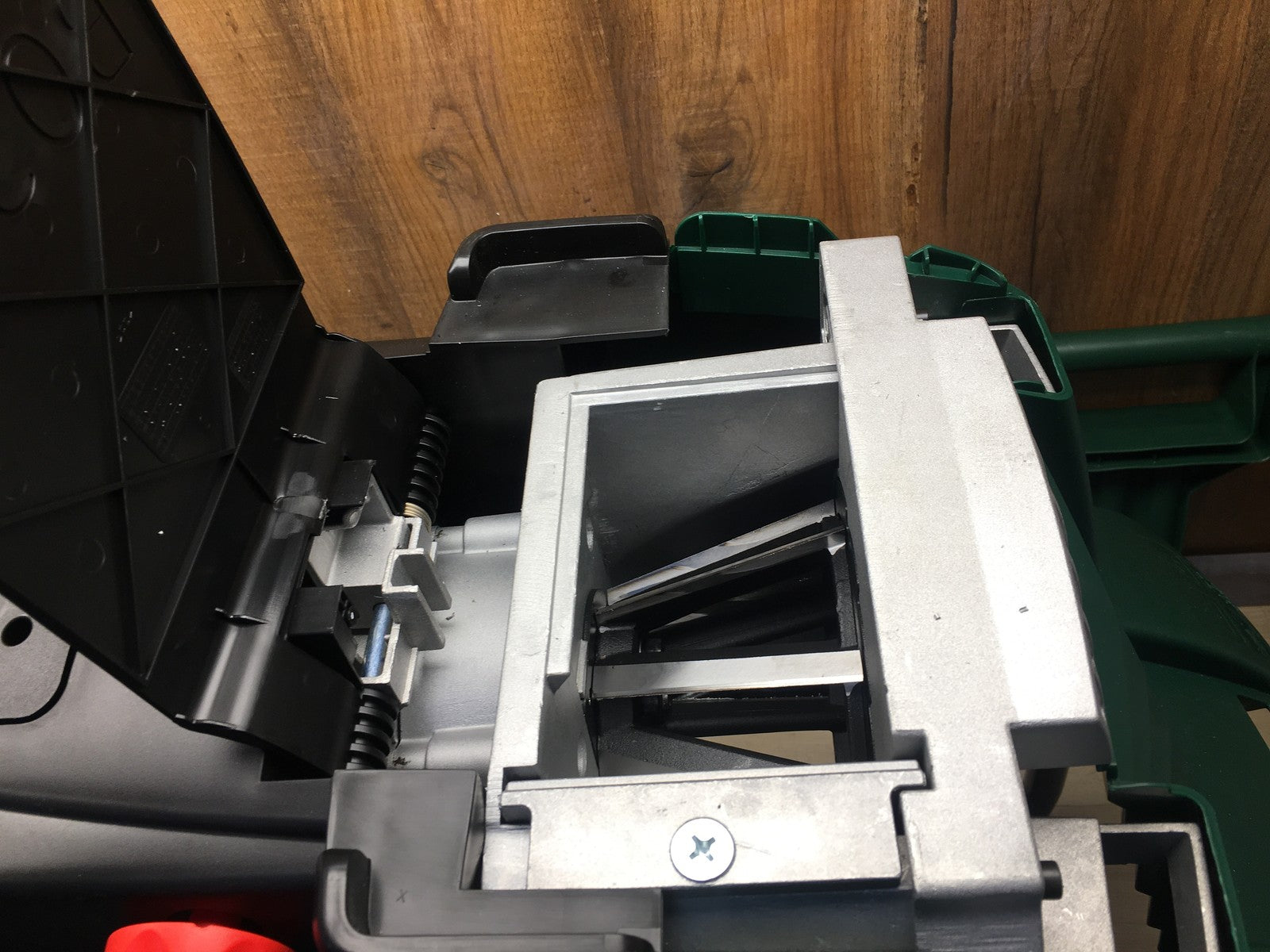 Bosch Elektro-Häcksler AXT 25 TC, 2.500 W, I38007