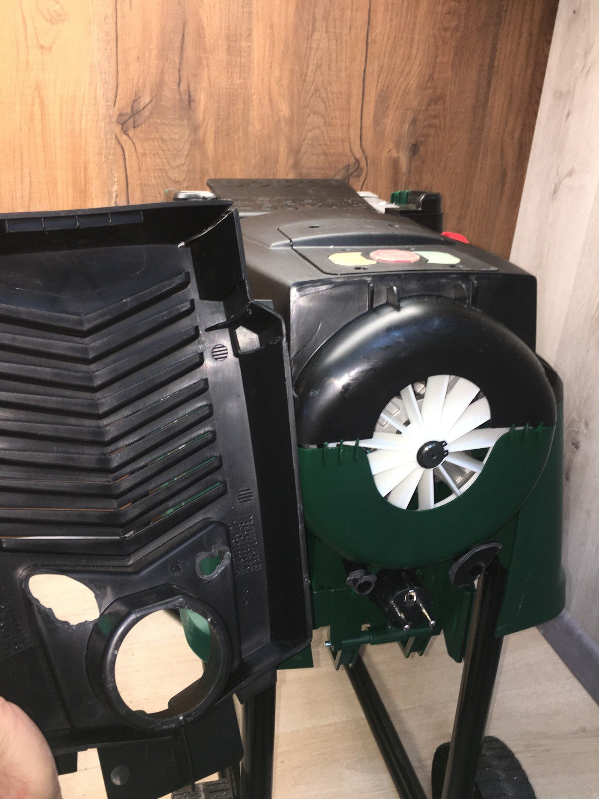 Bosch Elektro-Häcksler AXT 25 TC, 2.500 W, I38425