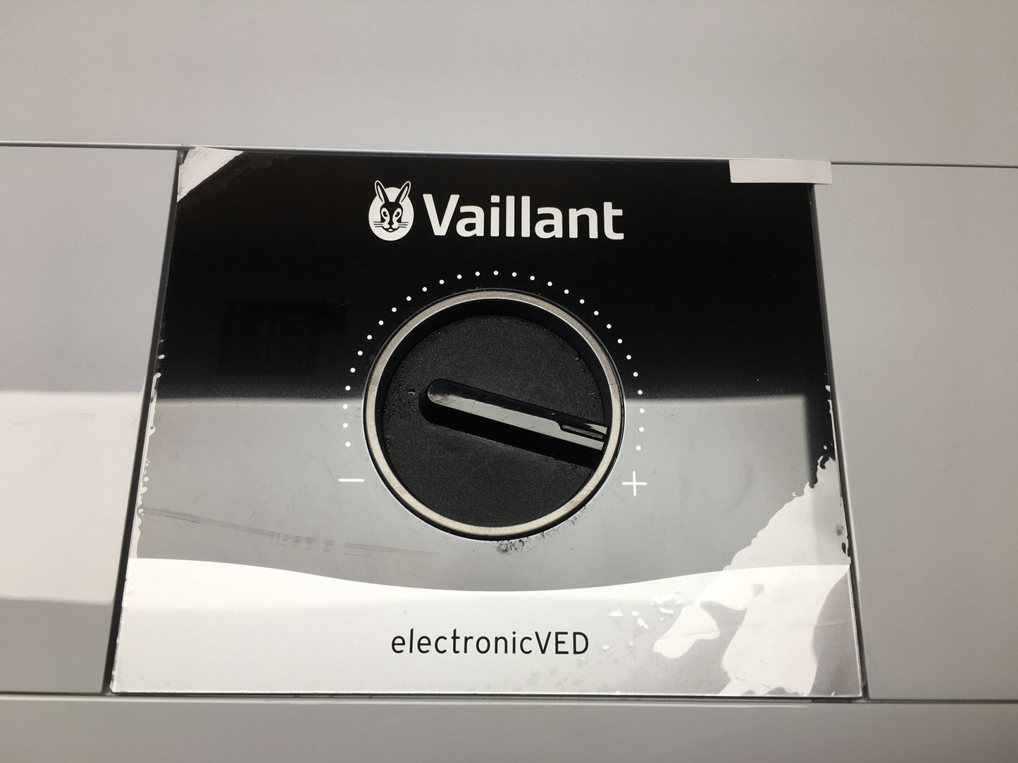Vaillant elektronischer Durchlauferhitzer VED E 21/8, 21kW, 400V, EEK:A, I39981